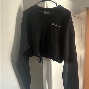 Champion Black Long Sleeve Crop Sweatshirt